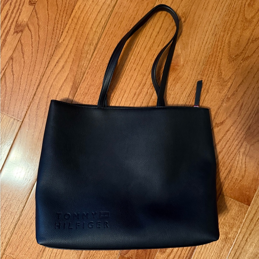 Tommy Hilfiger Simple Black Classic Tote Bag Purse